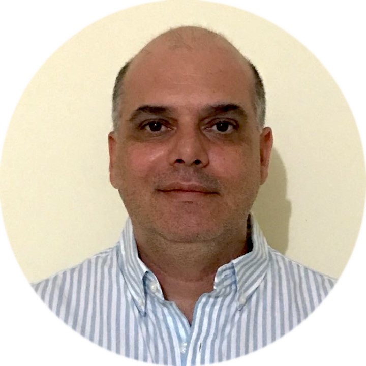 Headshot Andre Telles da Cunha Lima