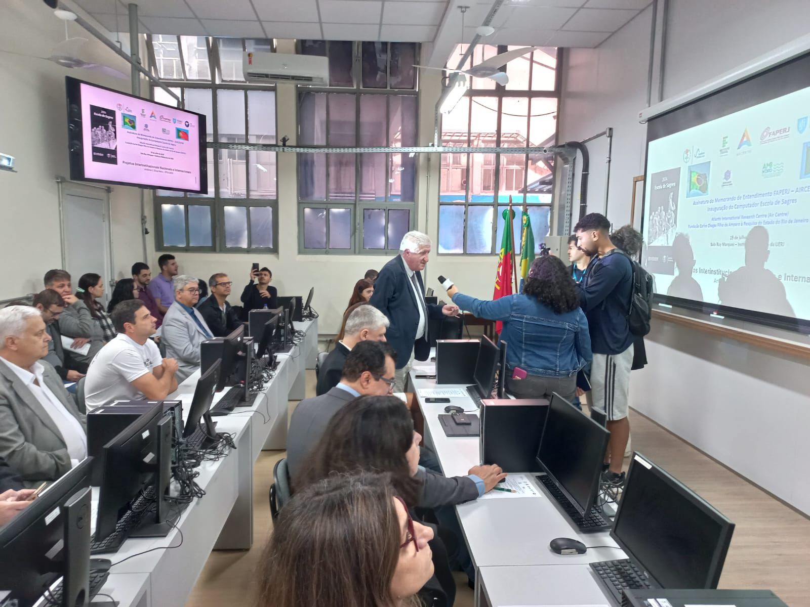 Escola de Sagres  - A Great Resource at the Service of  Oceanographic  Modelling